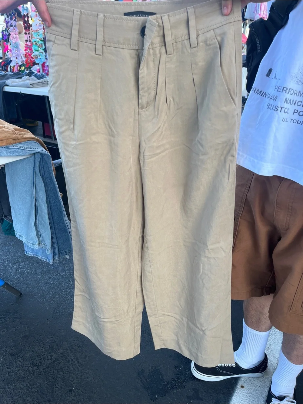 Banana Republic Khaki Chinos - Light Tan